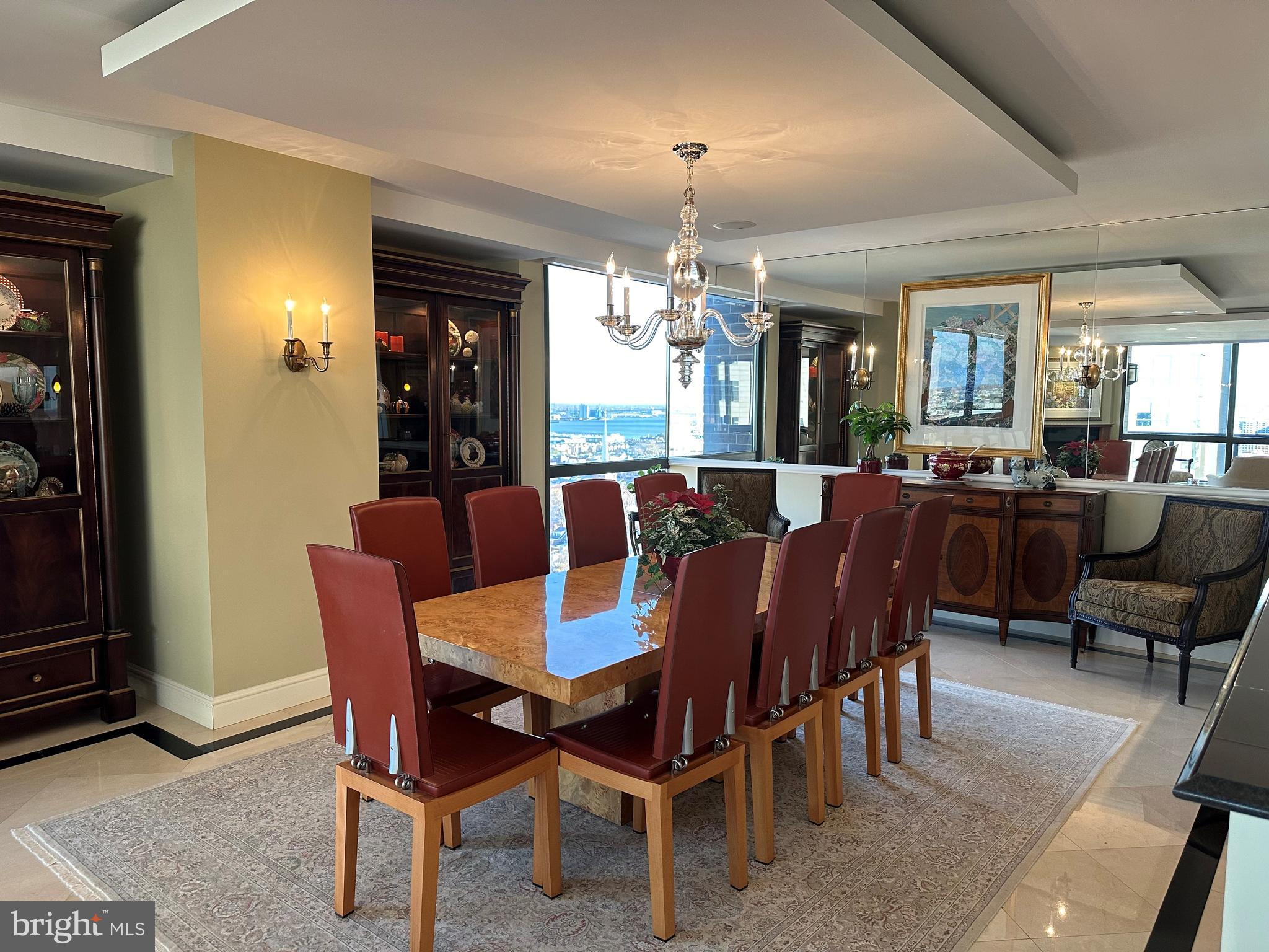 WASHINGTON SQ - Residential