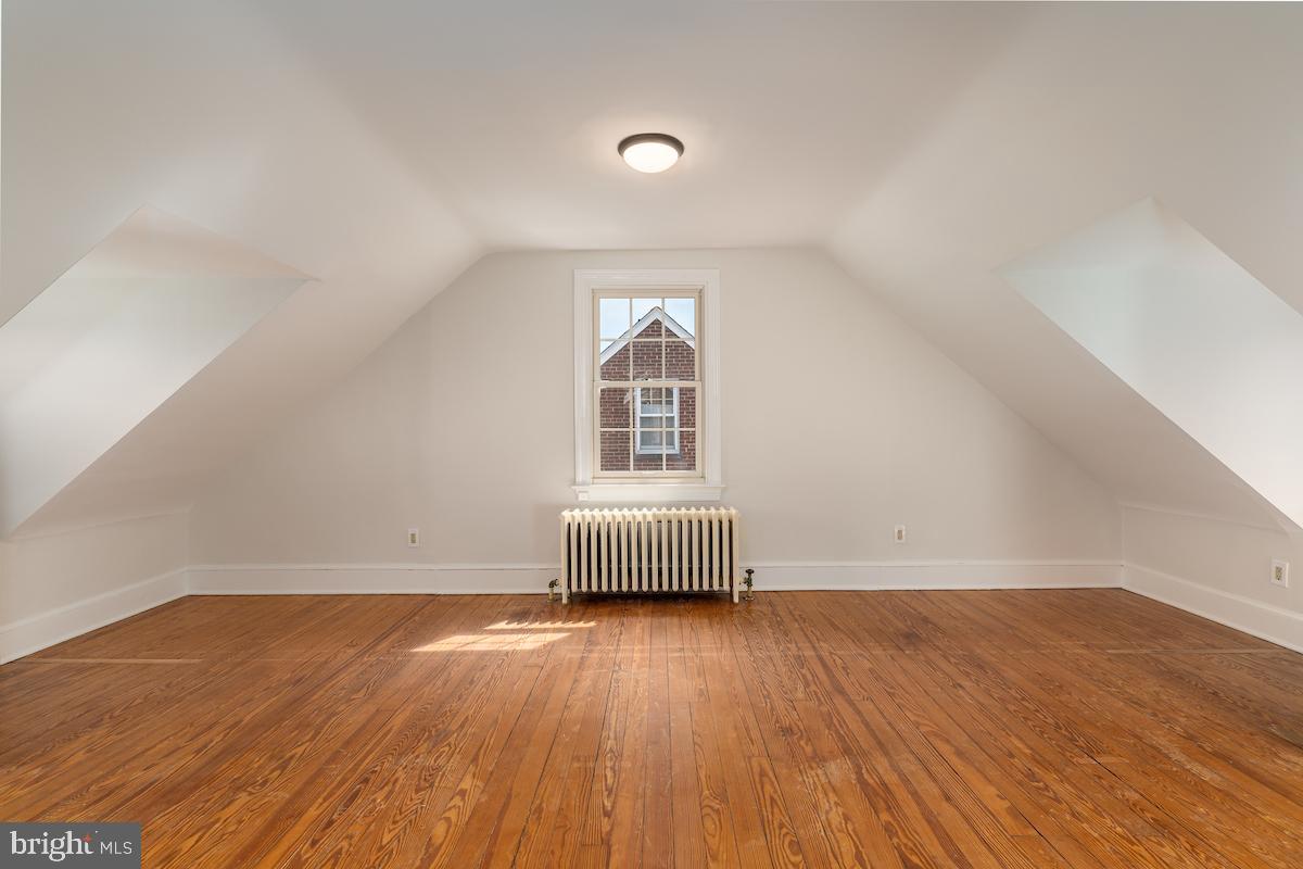 ROSEMONT - Residential