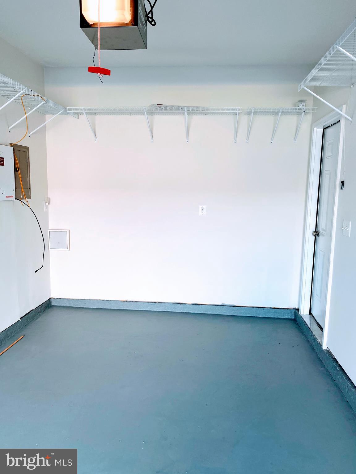 AMBERLEA AT SOUTH RIDING - Residential Lease