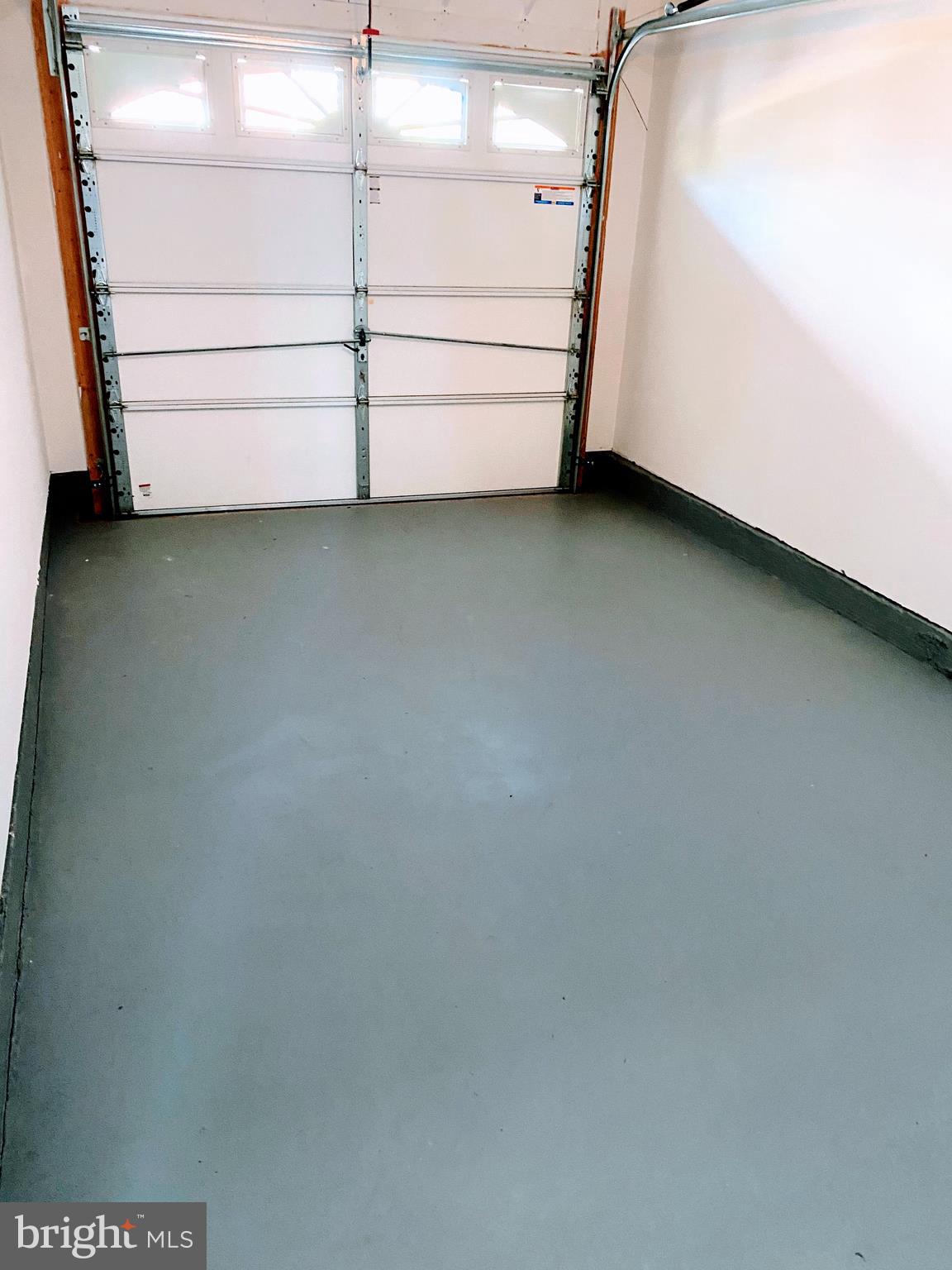 AMBERLEA AT SOUTH RIDING - Residential Lease