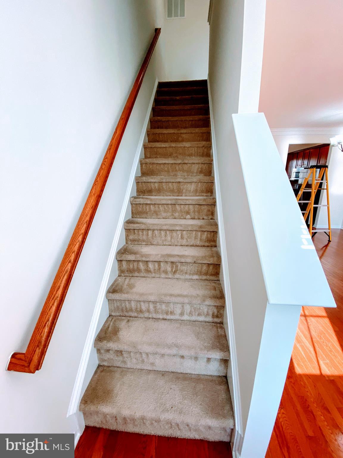 AMBERLEA AT SOUTH RIDING - Residential Lease