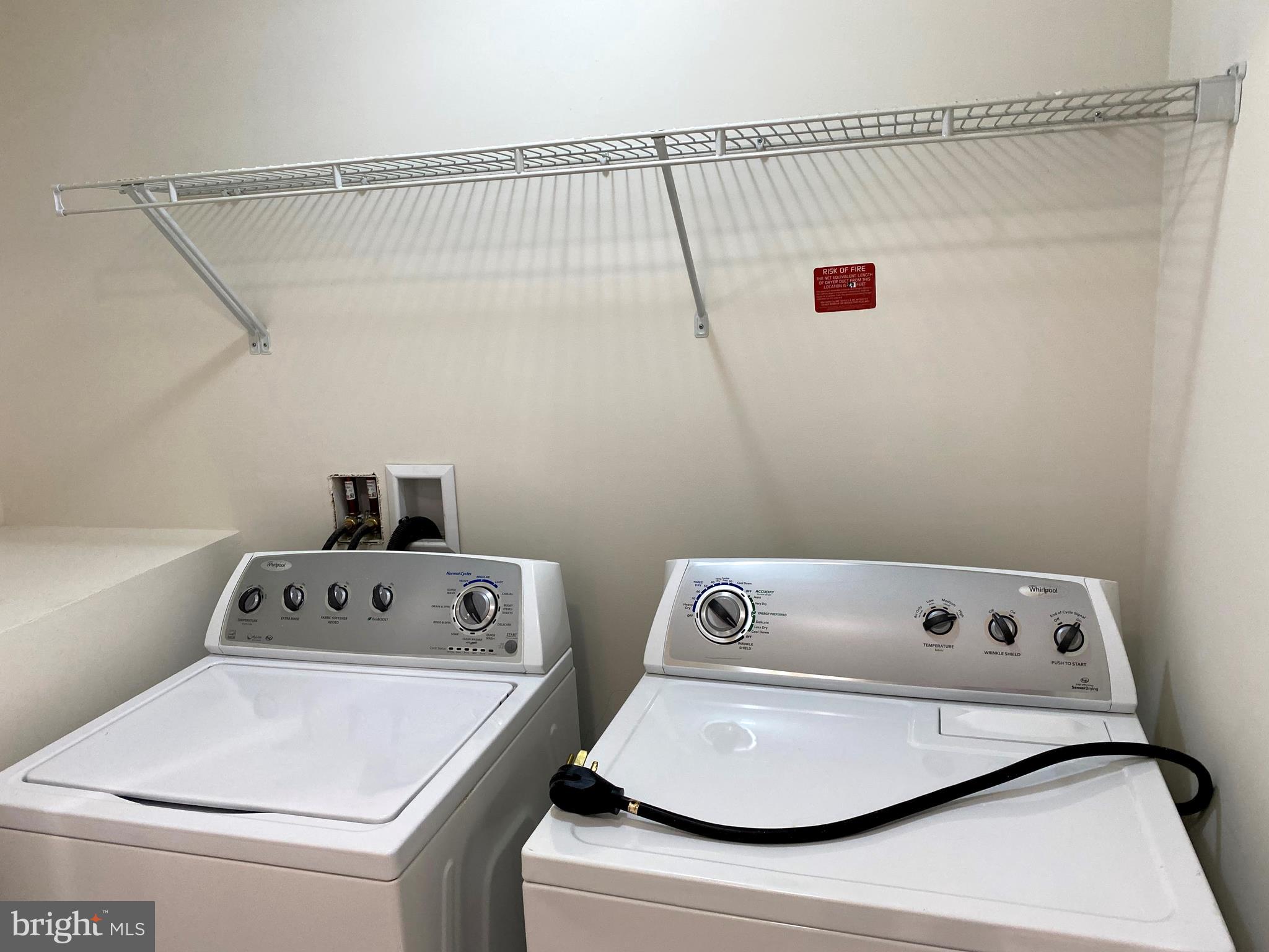 AMBERLEA AT SOUTH RIDING - Residential Lease