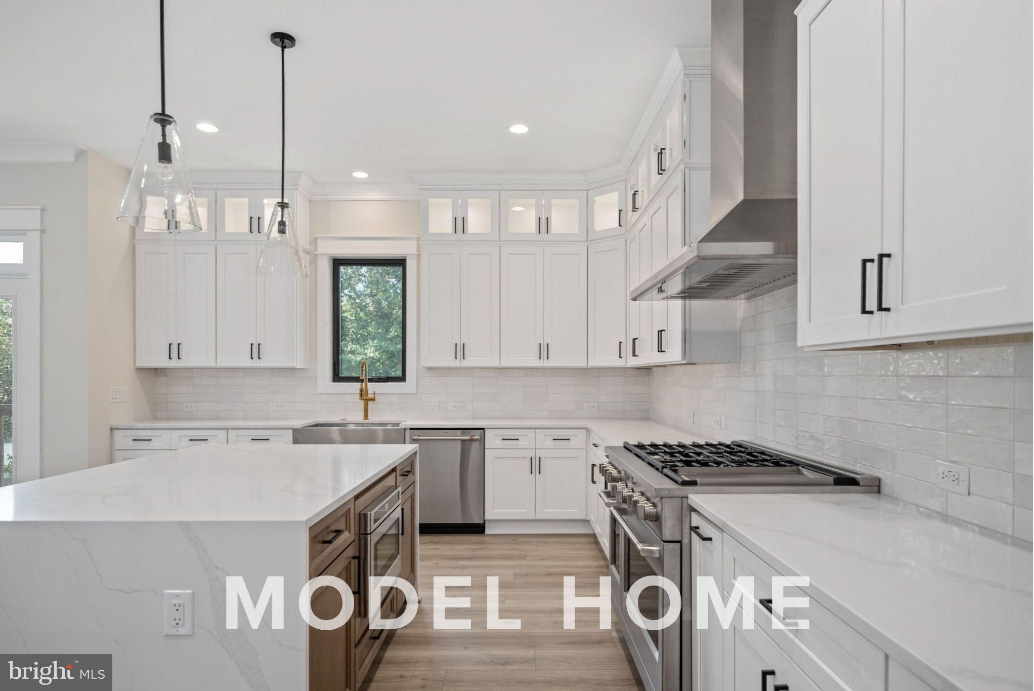 PIMMIT HILLS - Residential