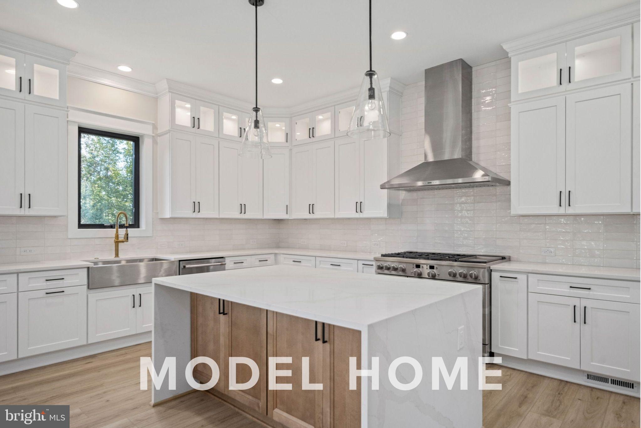 PIMMIT HILLS - Residential