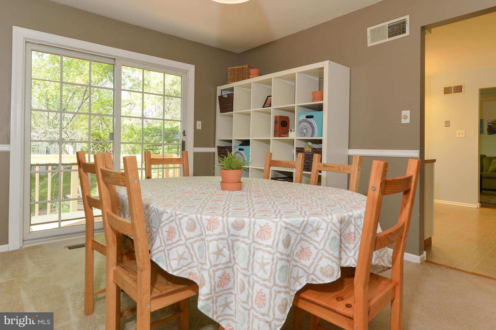 SURREY RIDGE - Residential