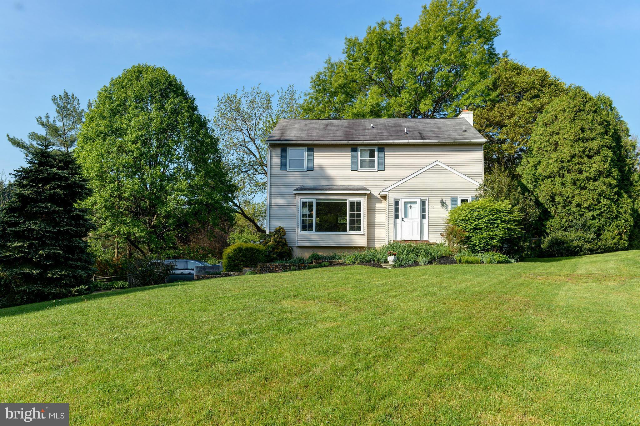 SURREY RIDGE - Residential