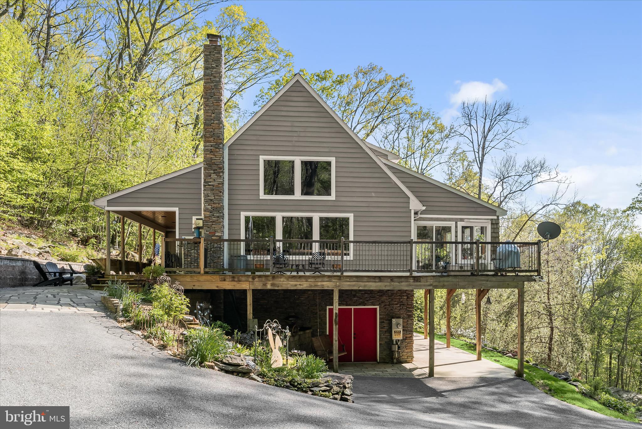 MYERSVILLE - Residential