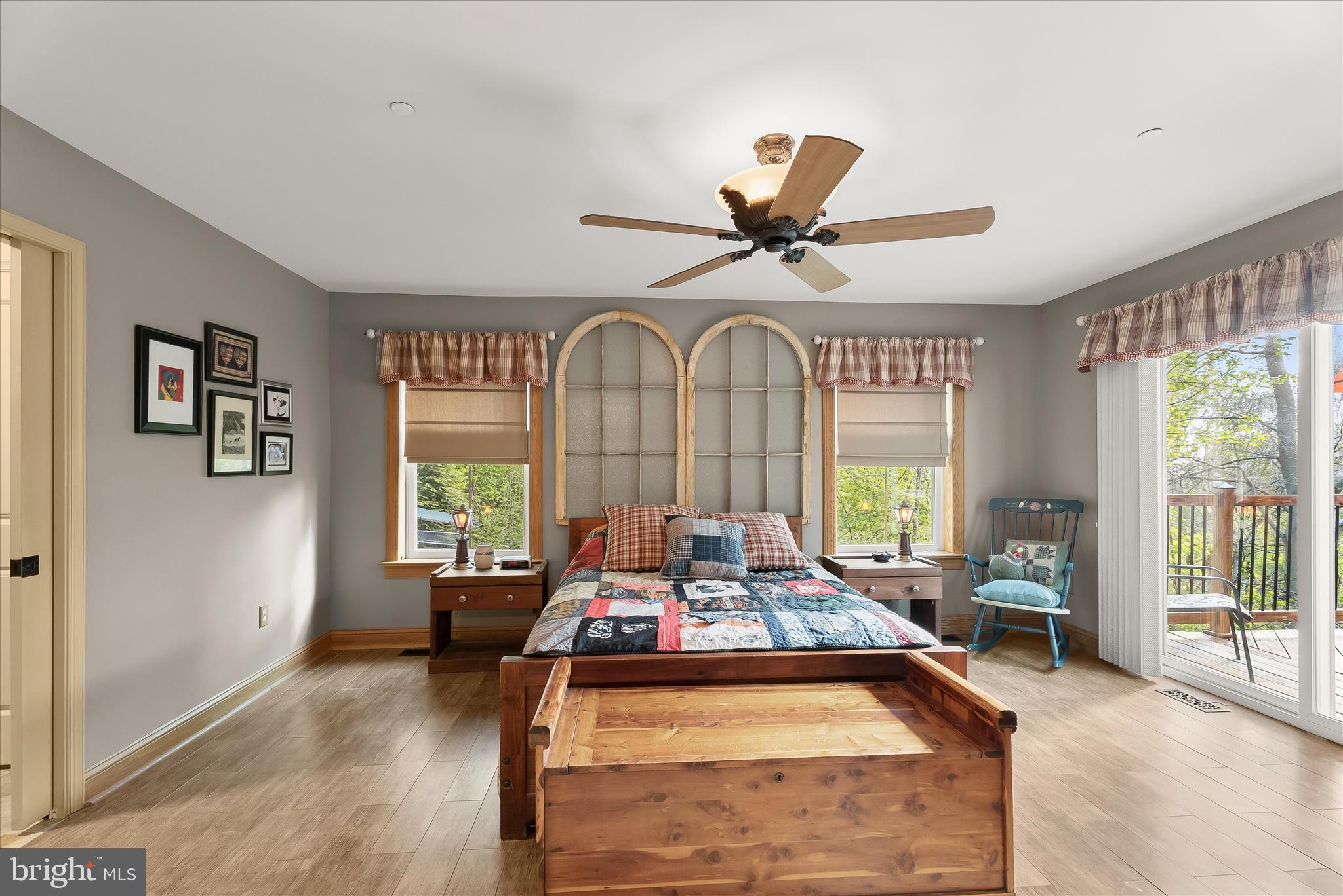 MYERSVILLE - Residential