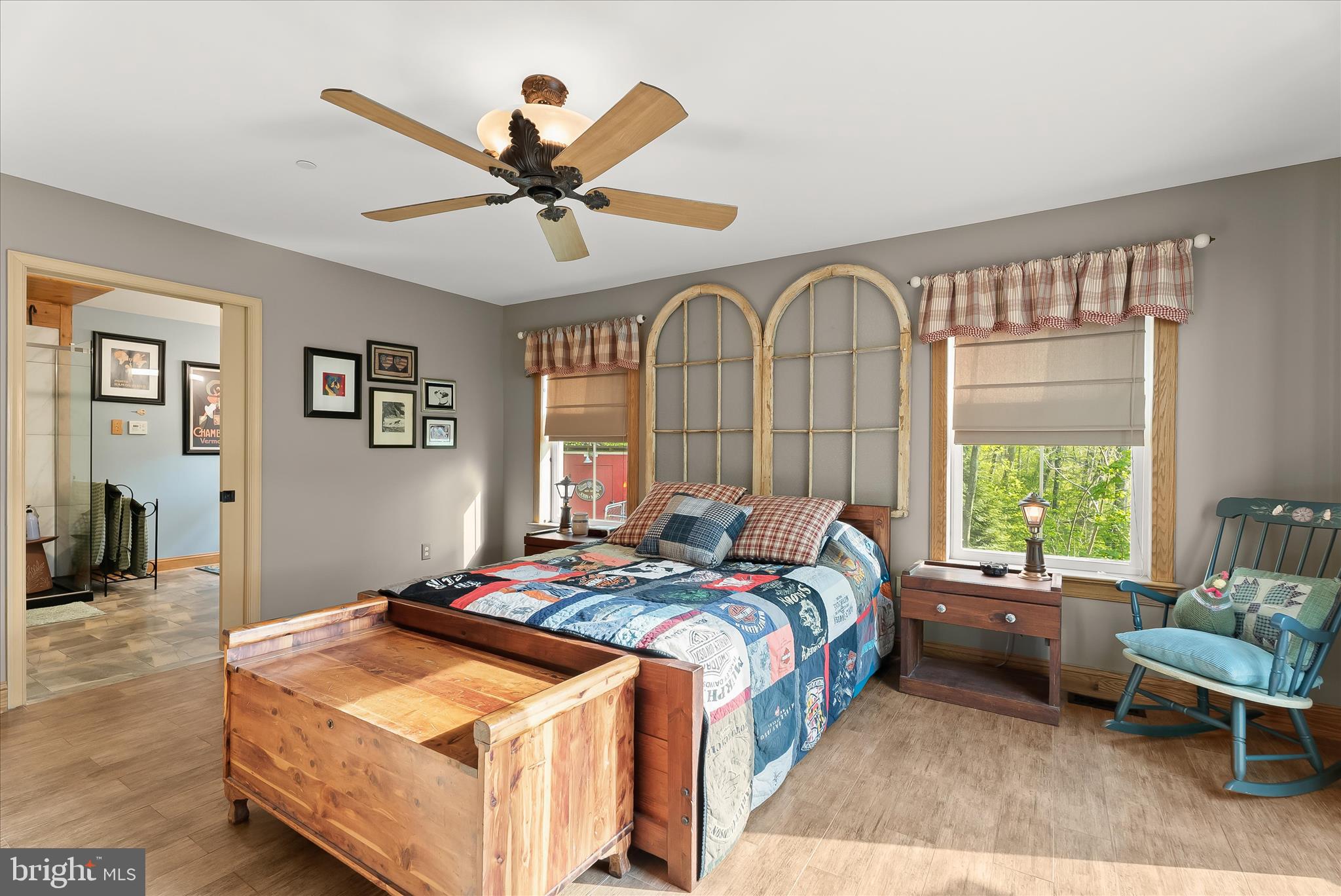 MYERSVILLE - Residential