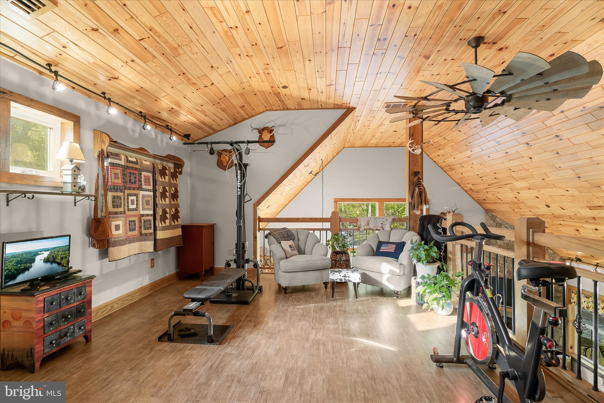 MYERSVILLE - Residential