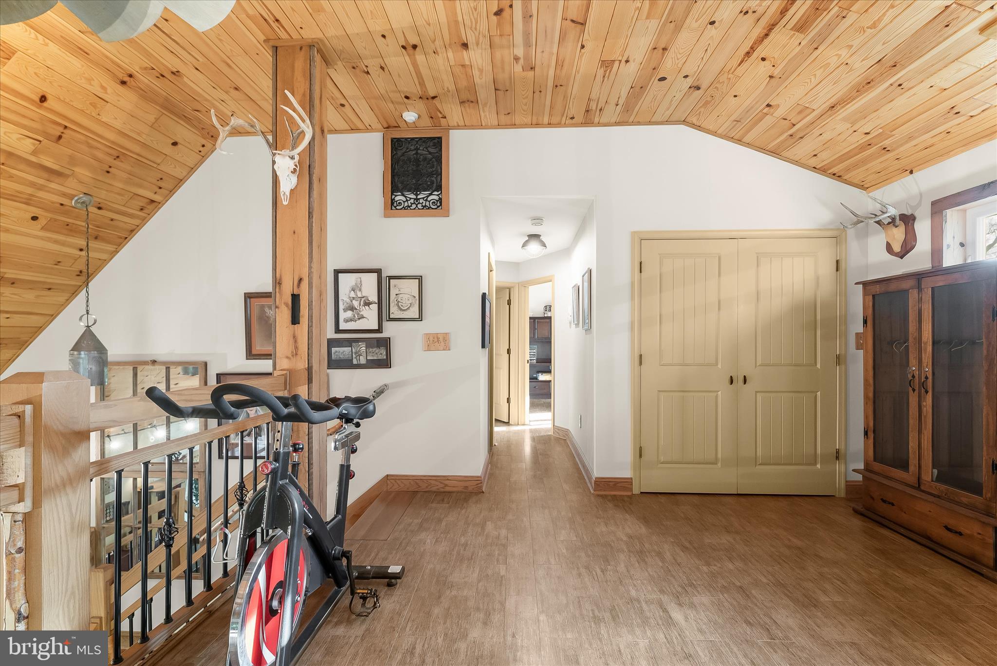 MYERSVILLE - Residential