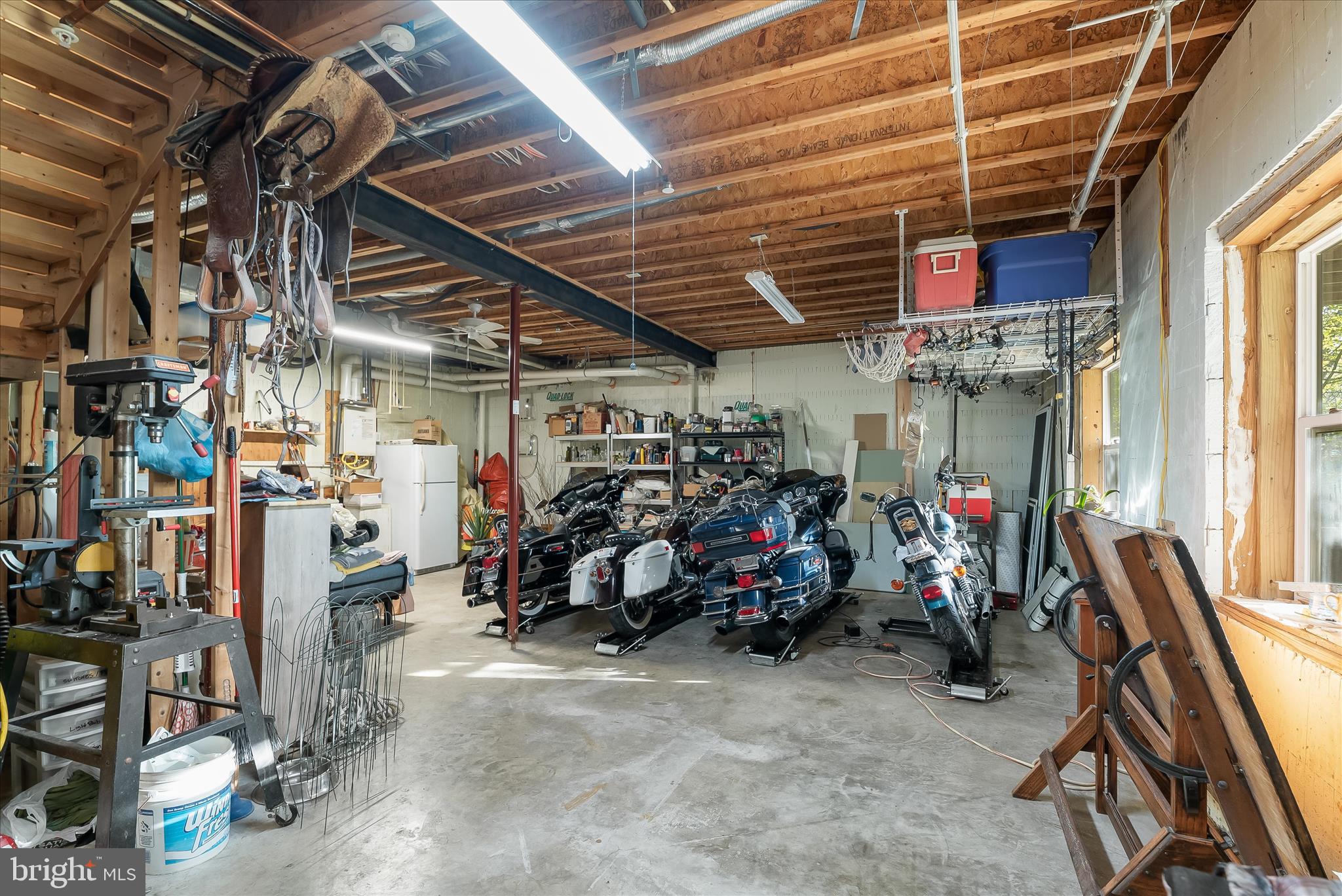 MYERSVILLE - Residential