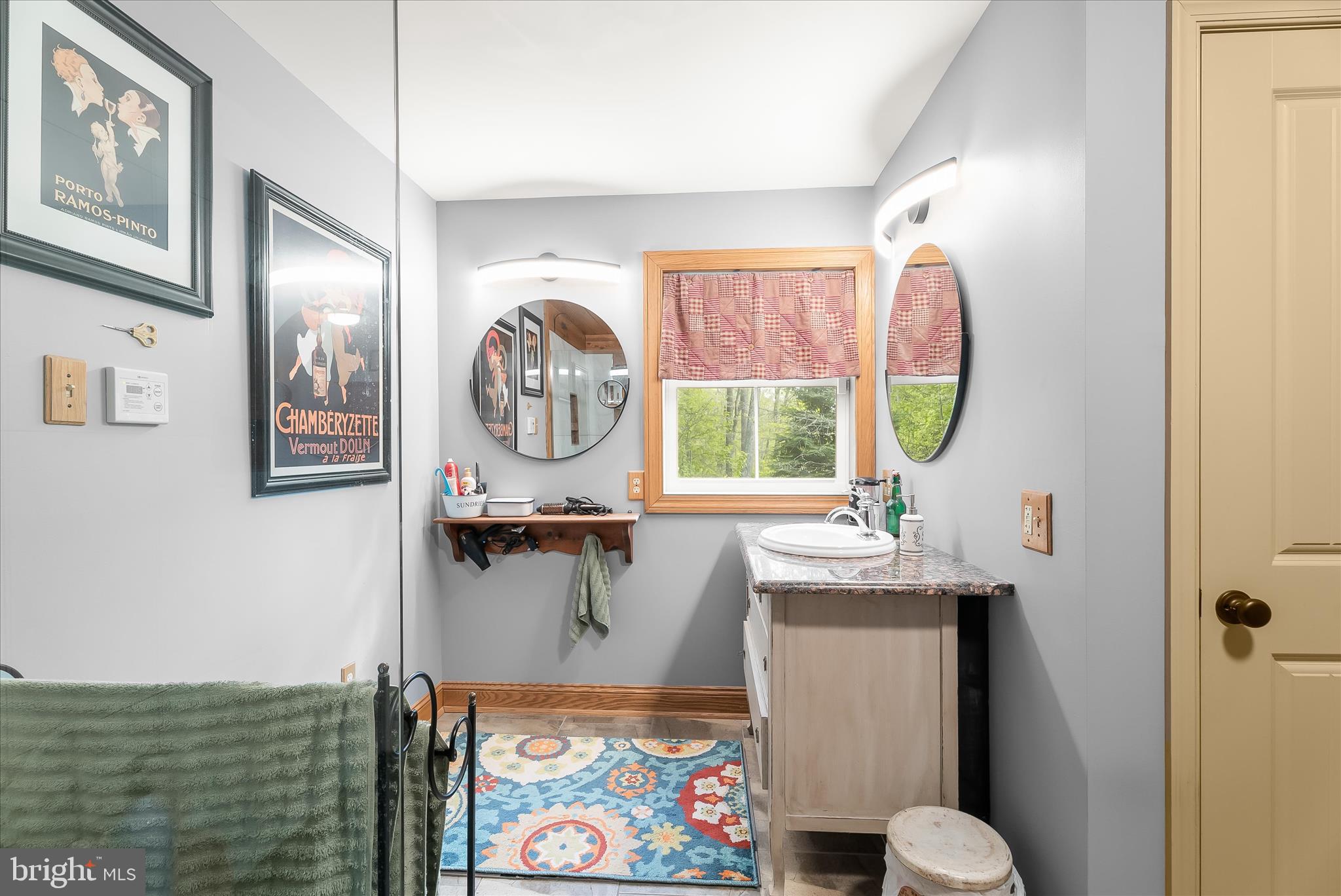 MYERSVILLE - Residential