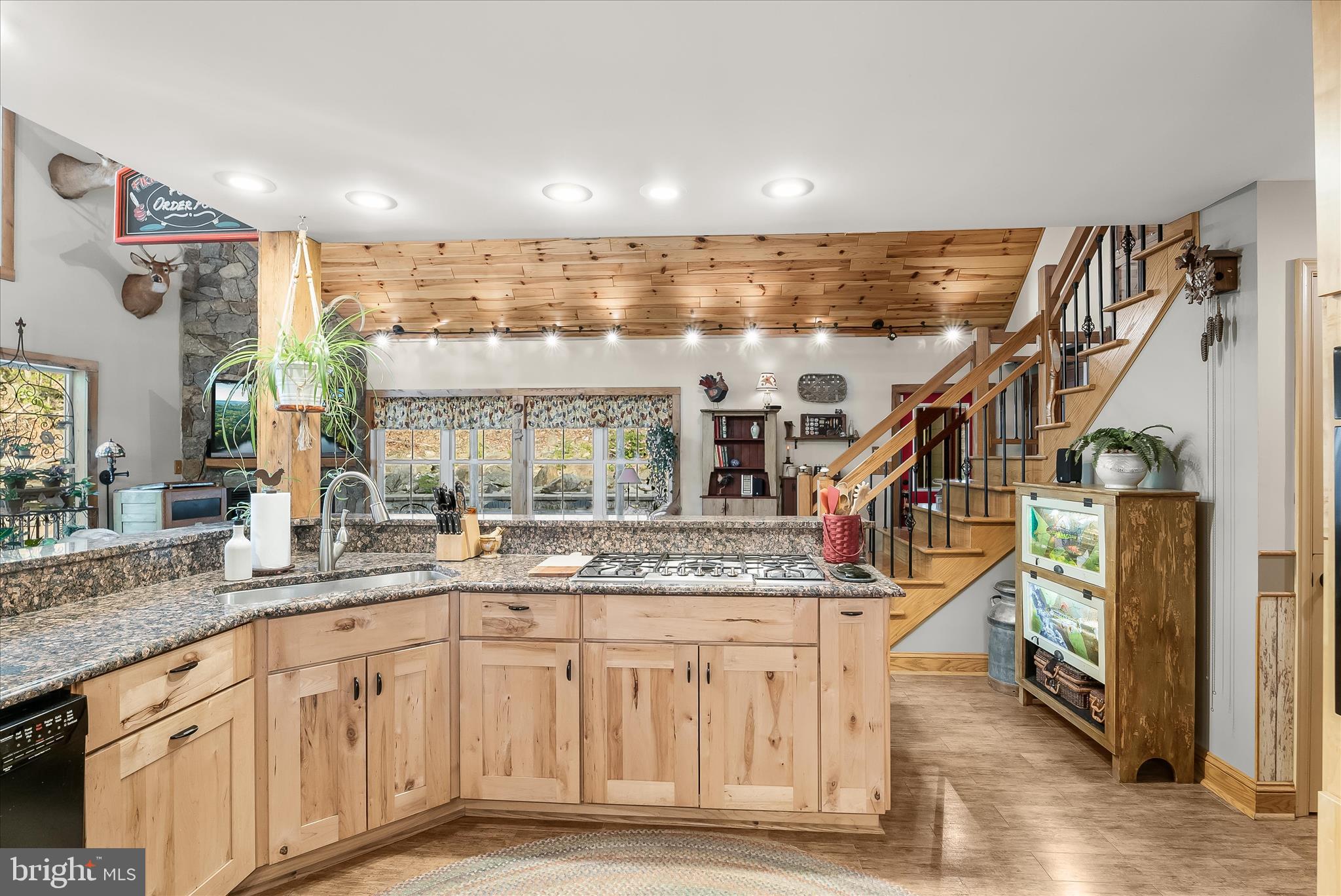 MYERSVILLE - Residential