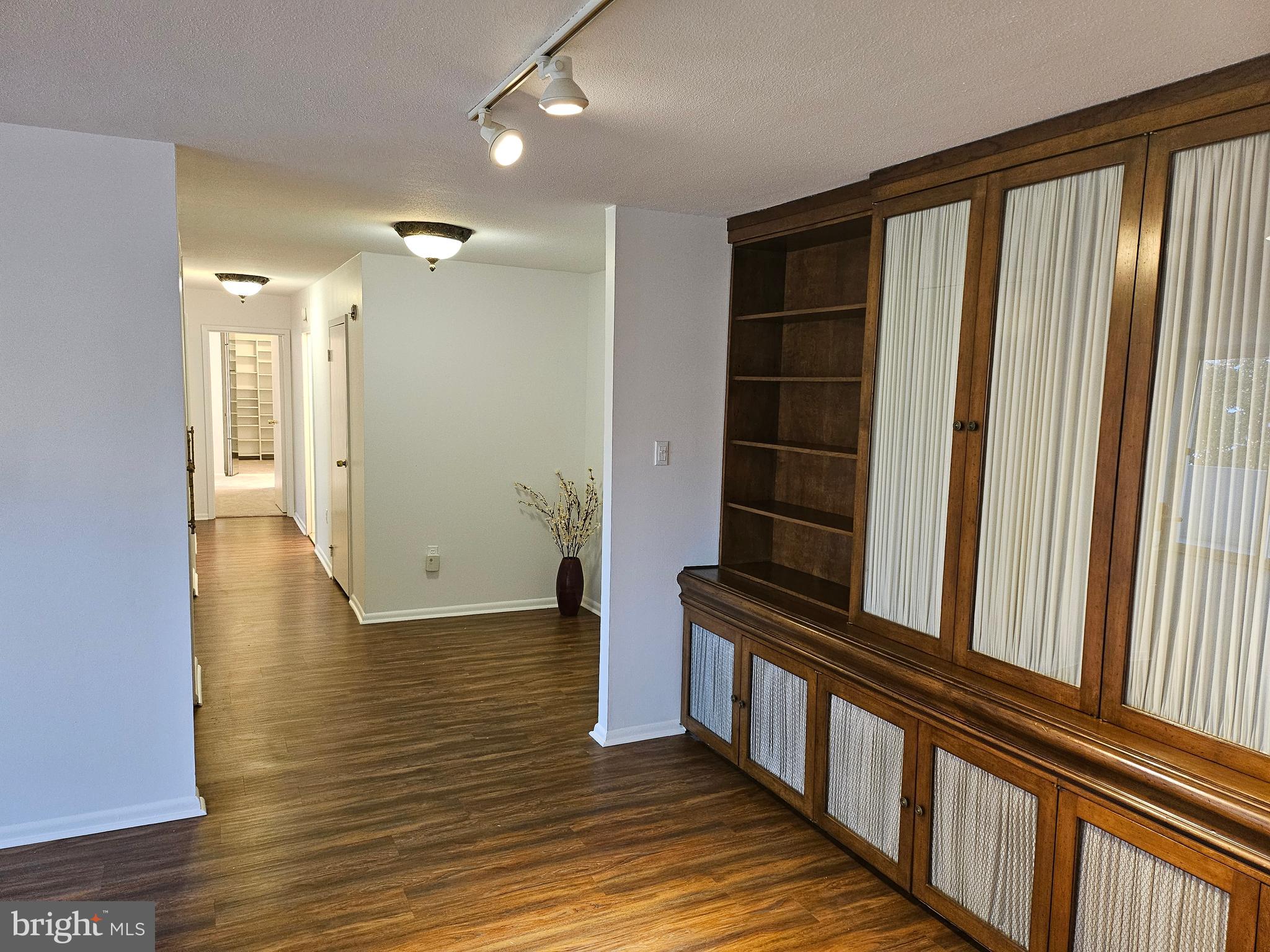 ELKINS PARK - Residential