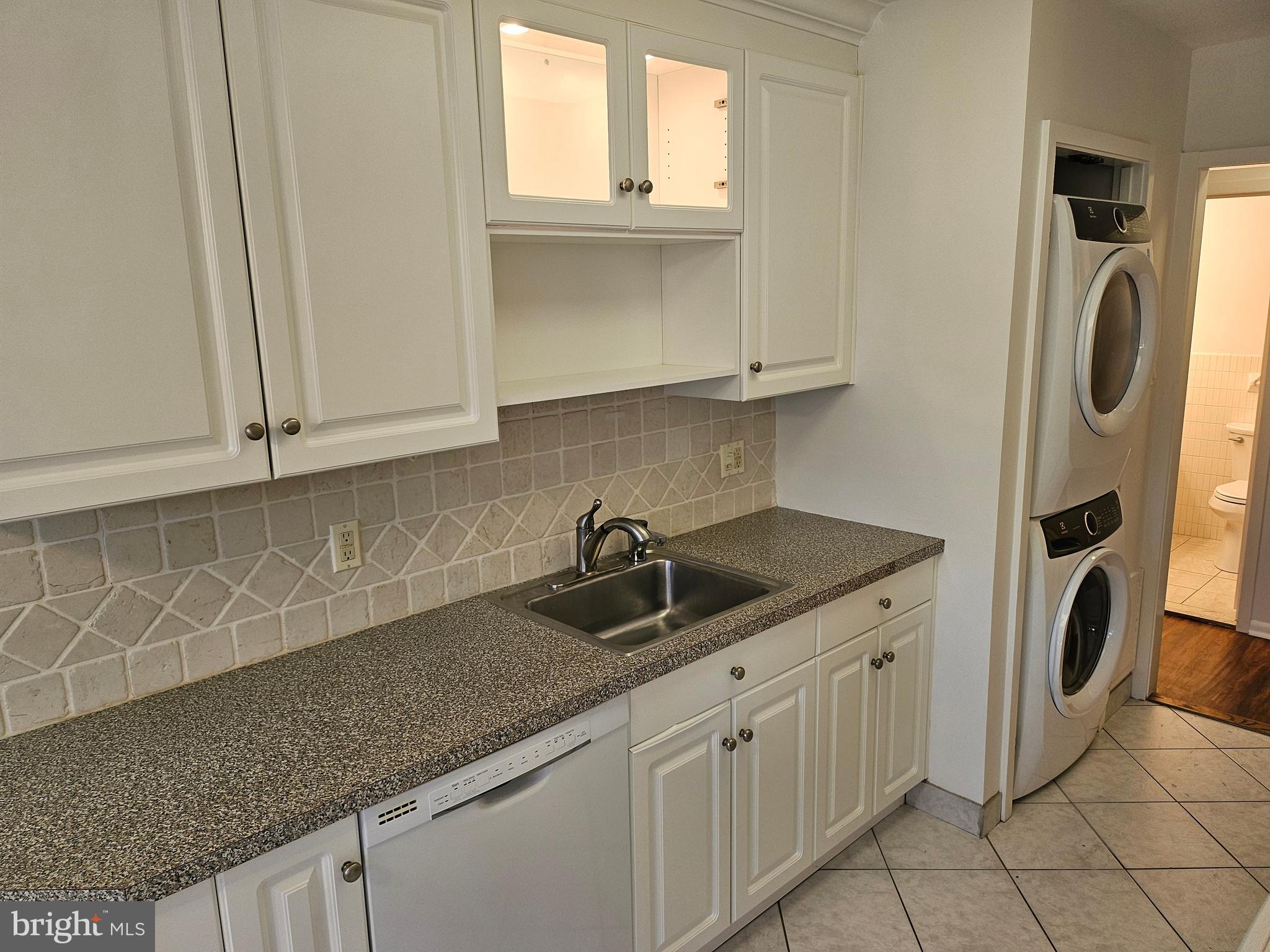 ELKINS PARK - Residential