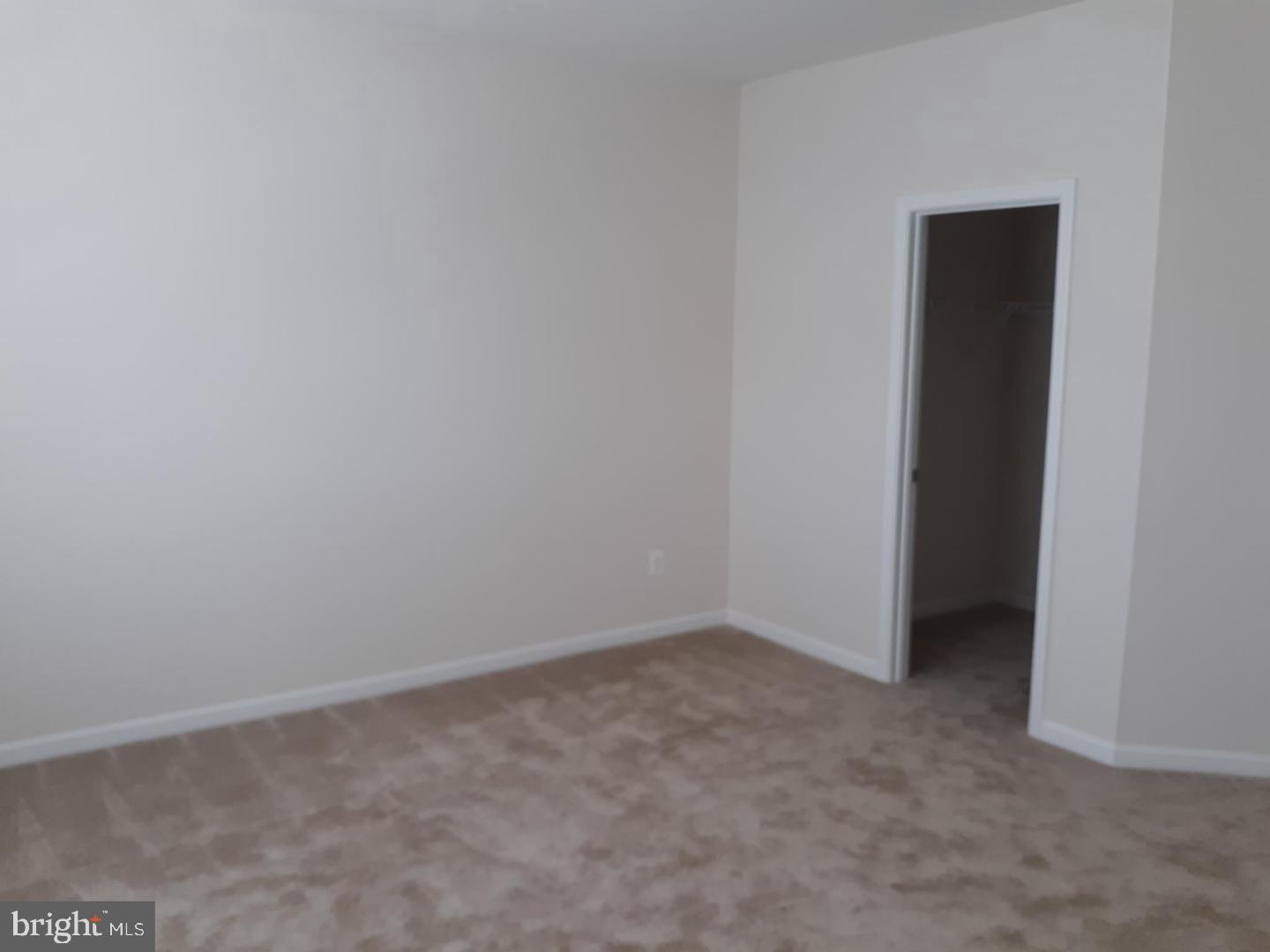 MAYFAIR - Residential