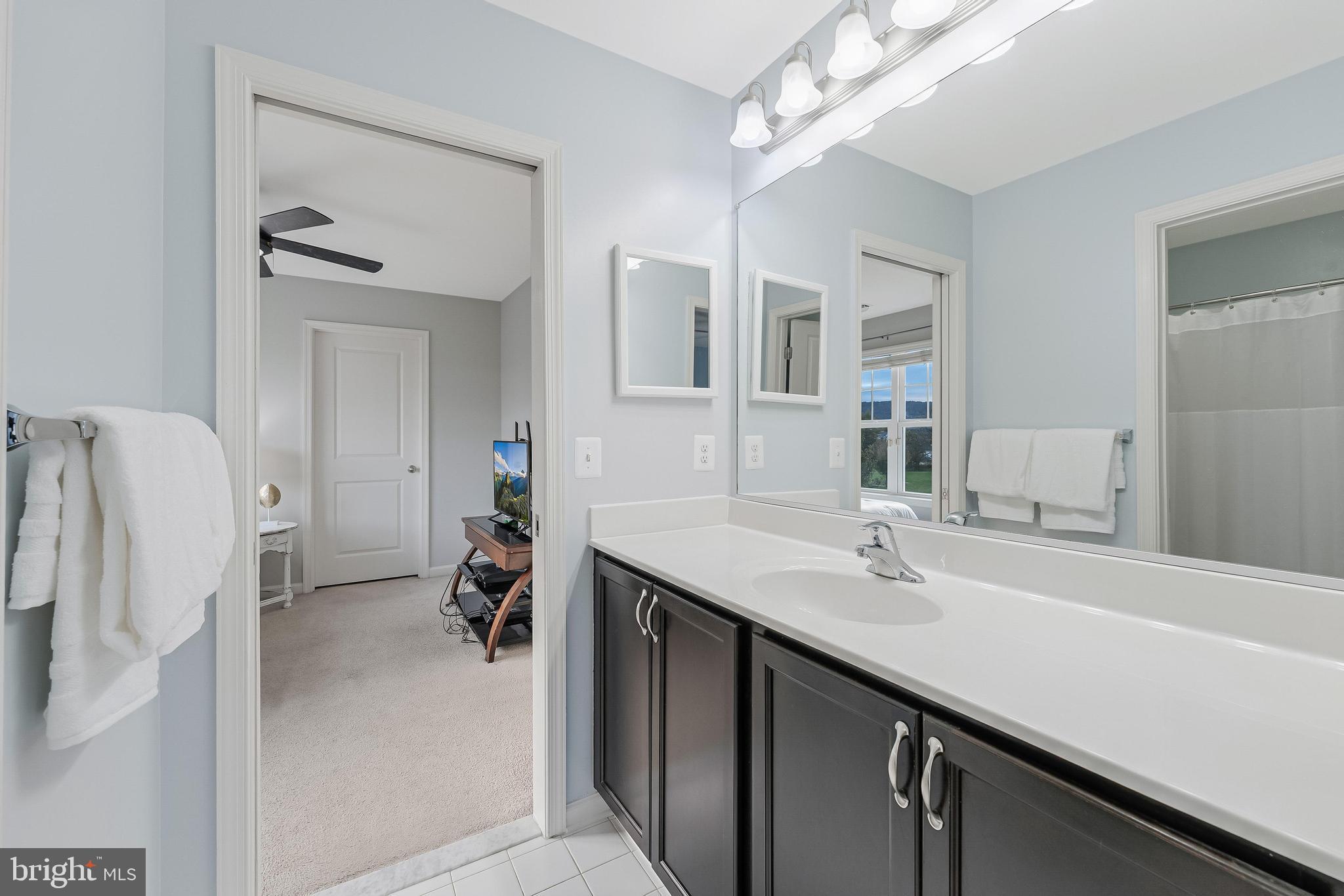 DUTCHMANS CREEK HAMLET - Residential