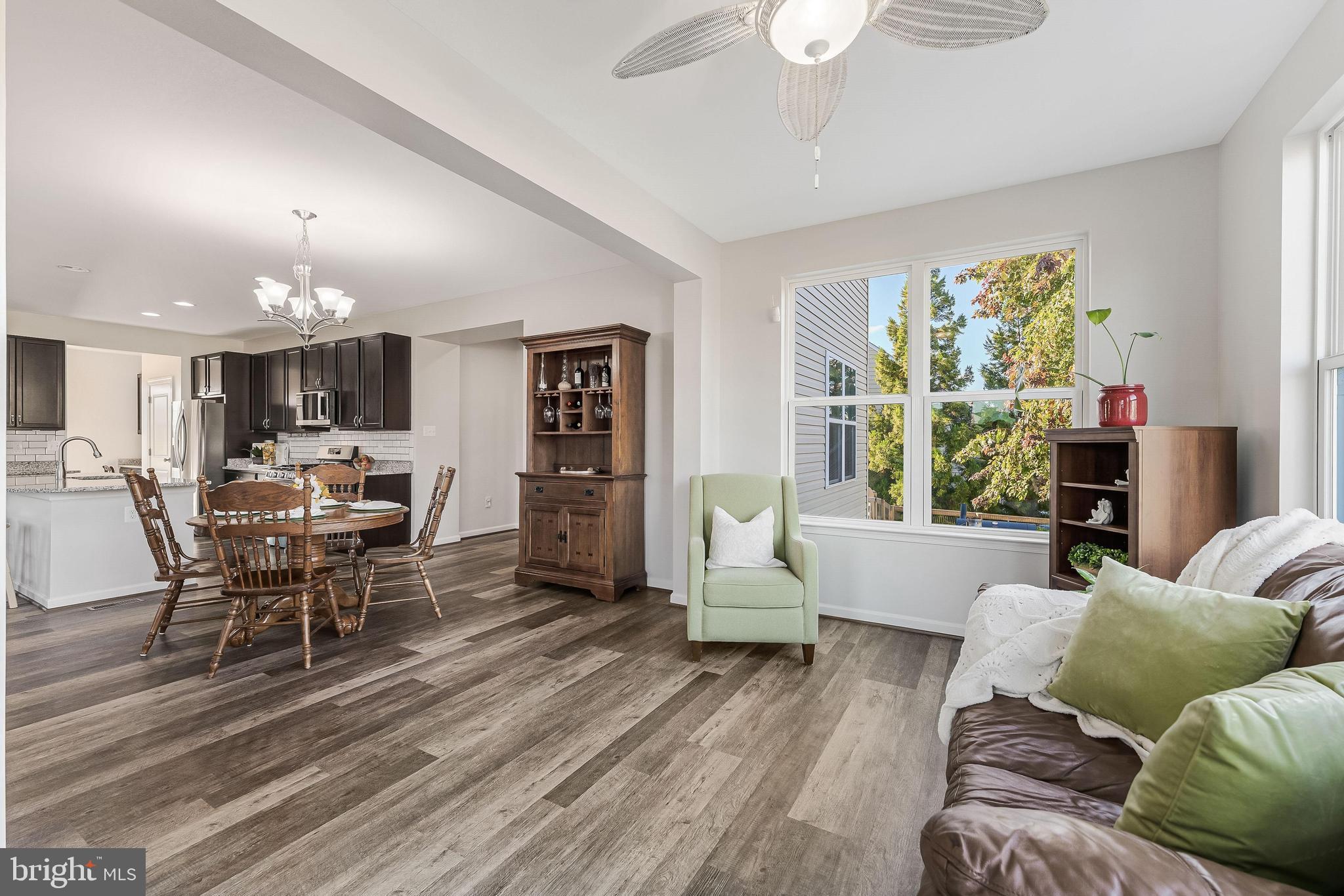 DUTCHMANS CREEK HAMLET - Residential