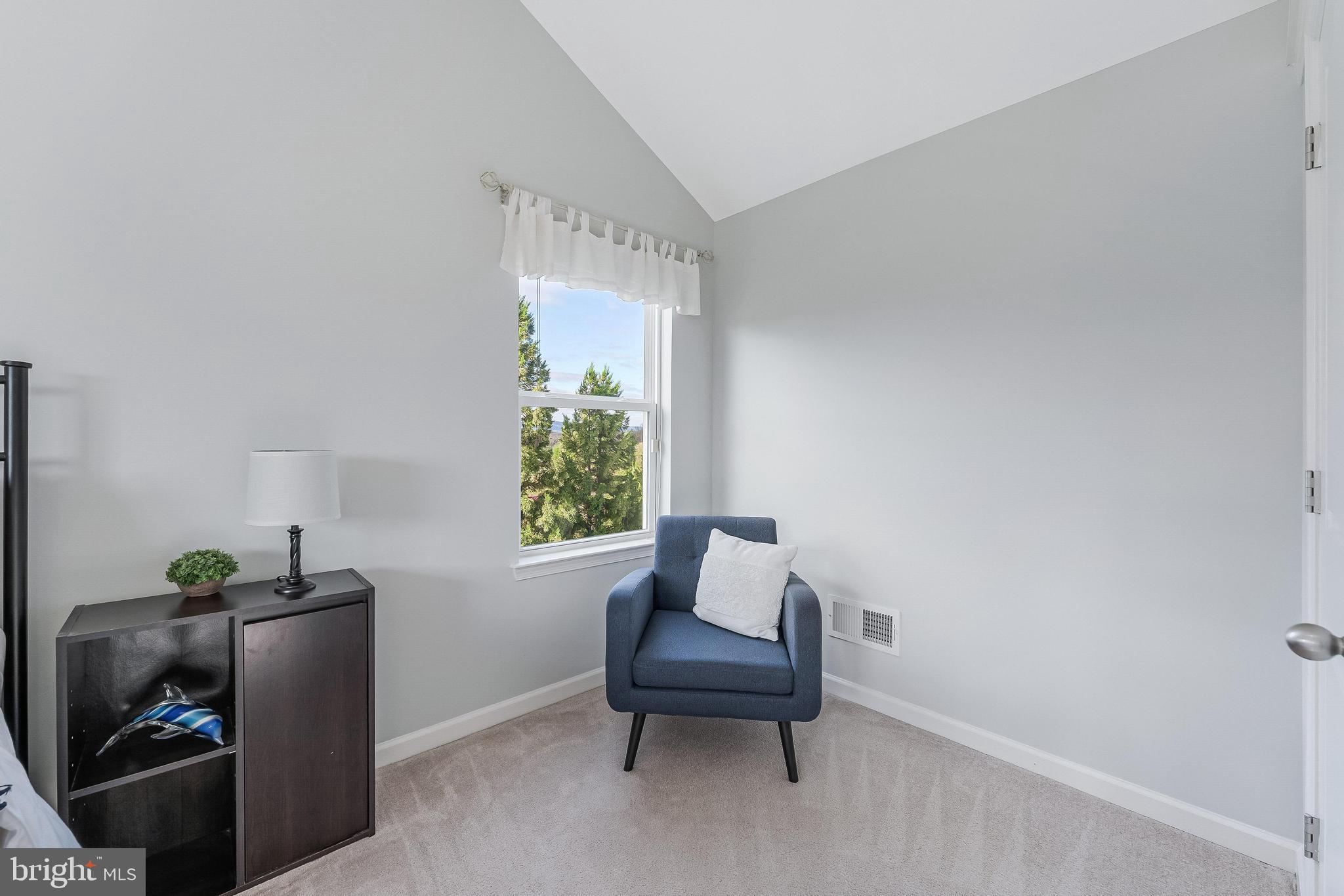 DUTCHMANS CREEK HAMLET - Residential