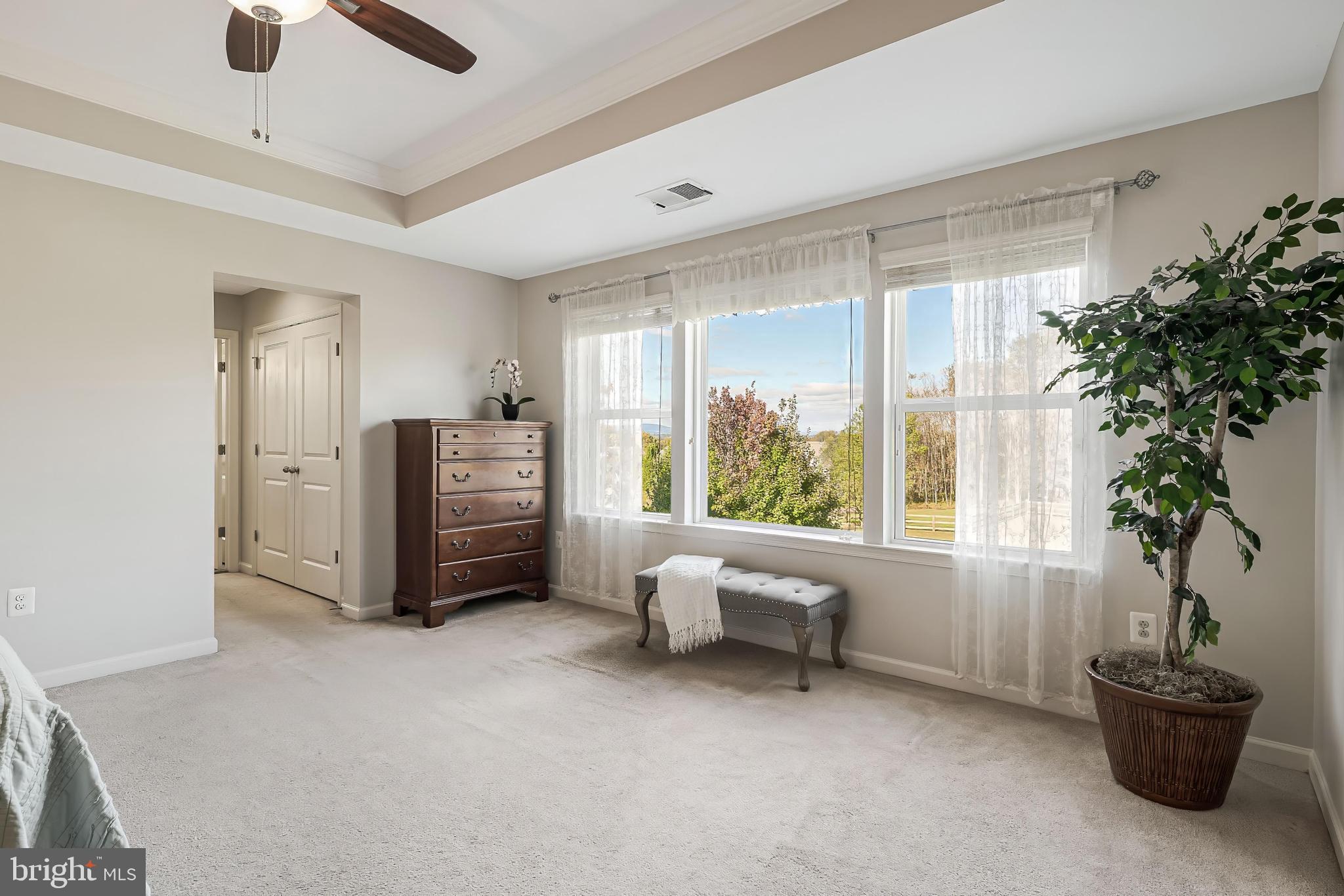 DUTCHMANS CREEK HAMLET - Residential