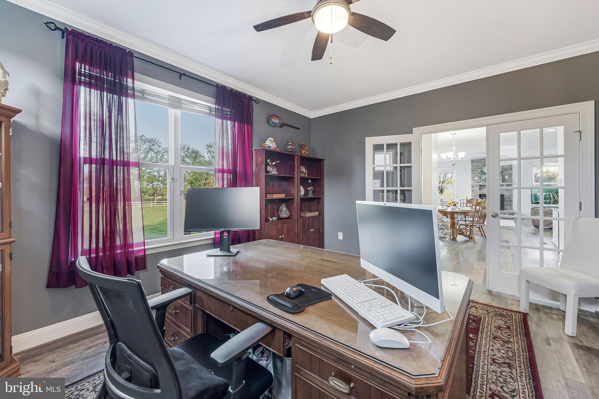 DUTCHMANS CREEK HAMLET - Residential