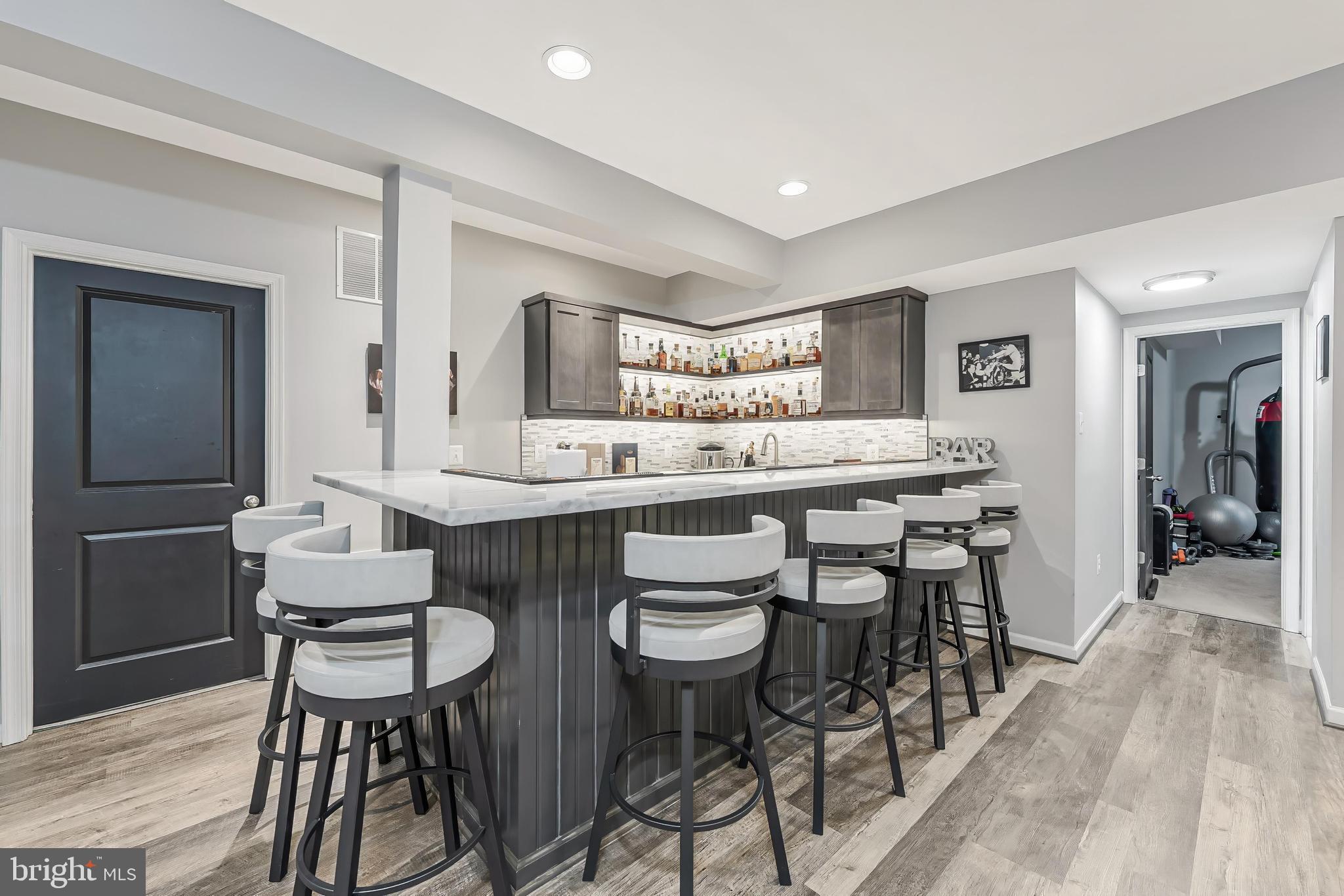 DUTCHMANS CREEK HAMLET - Residential