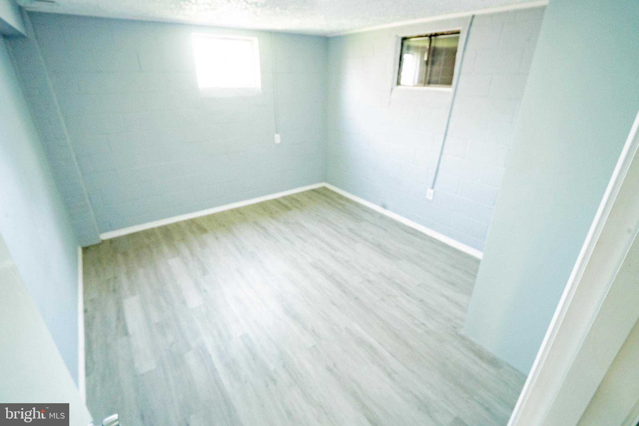 COOLRIDGE ACRES - Residential