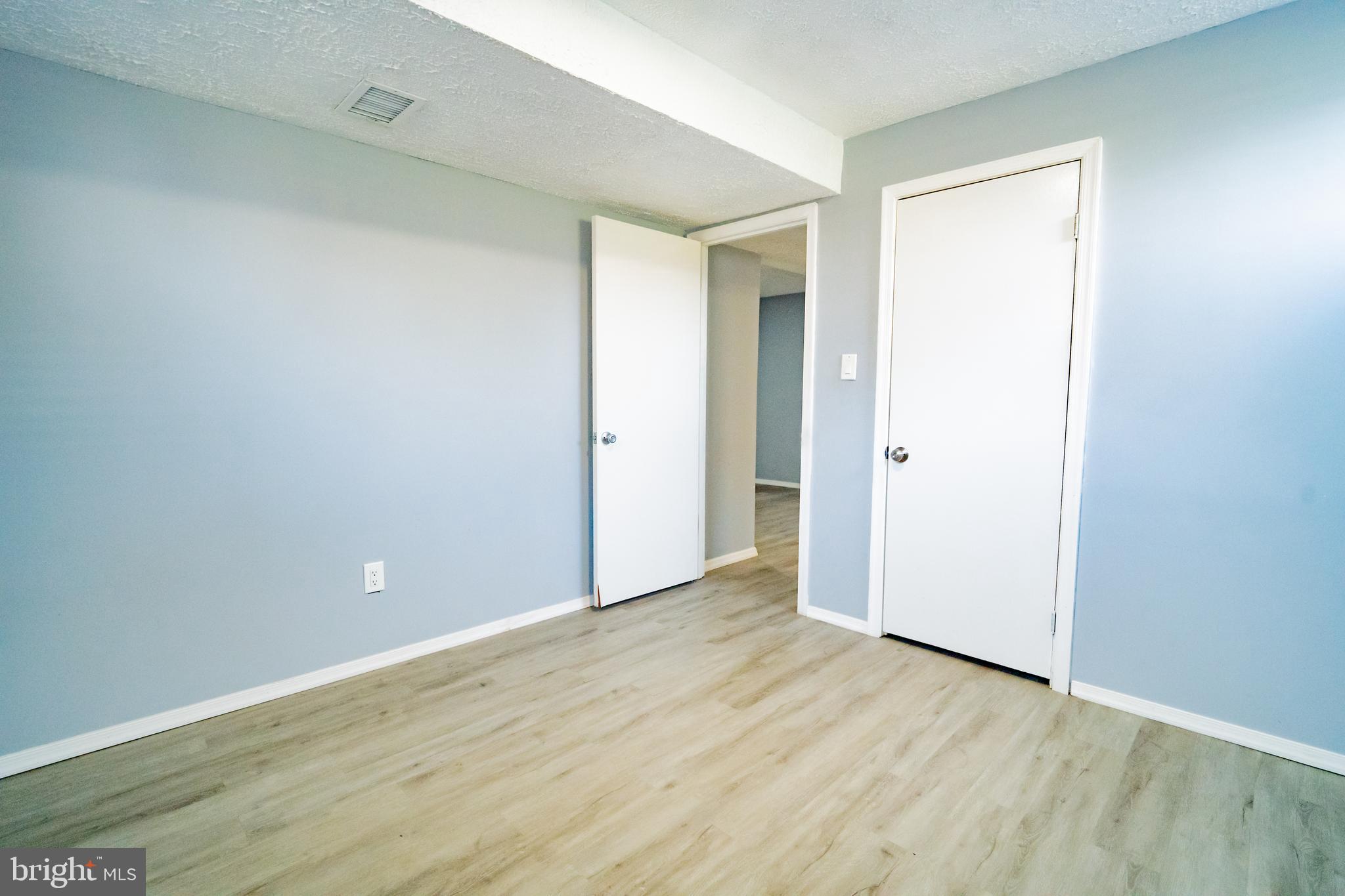 COOLRIDGE ACRES - Residential