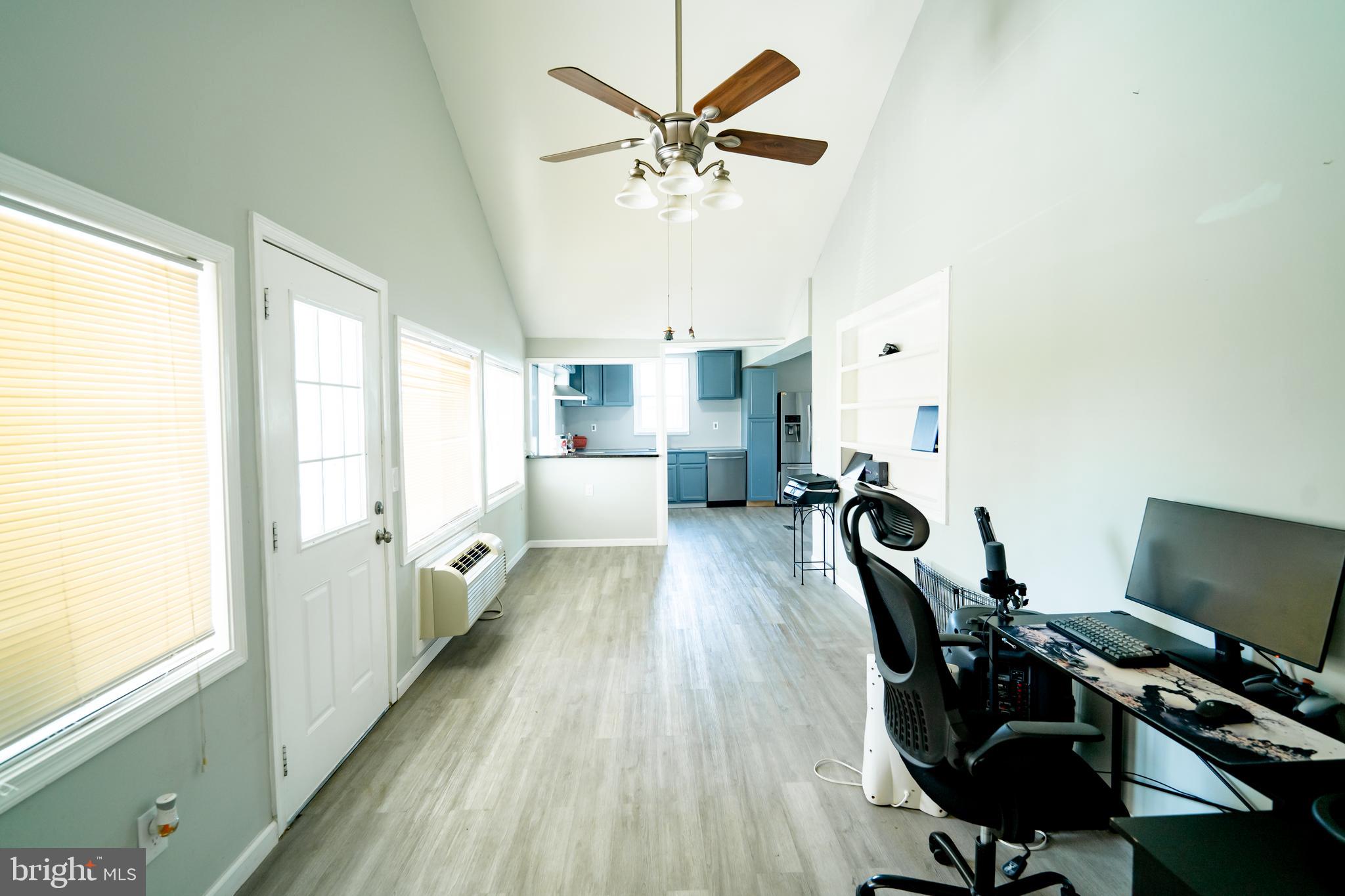 COOLRIDGE ACRES - Residential