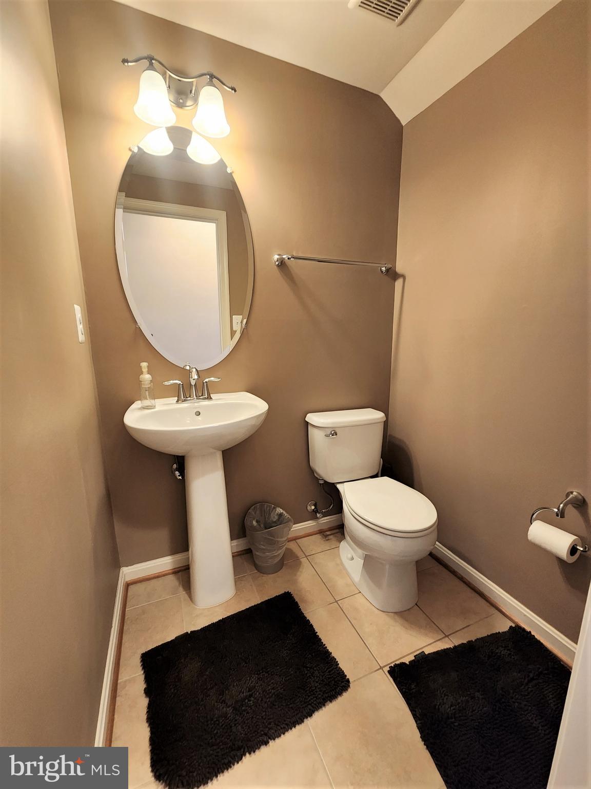 BALLENGER CREEK - Residential Lease