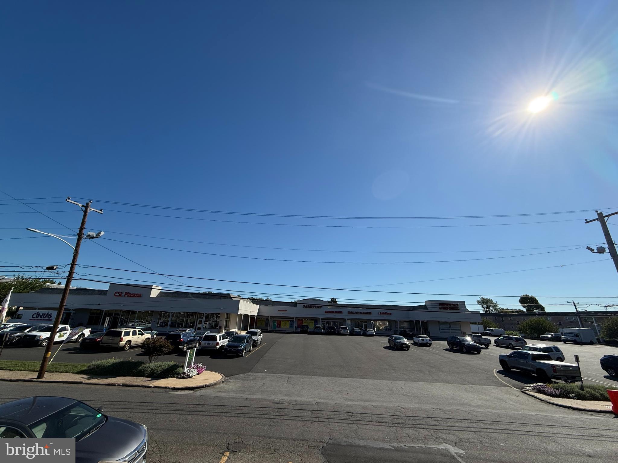 YEADON - Commercial Sale