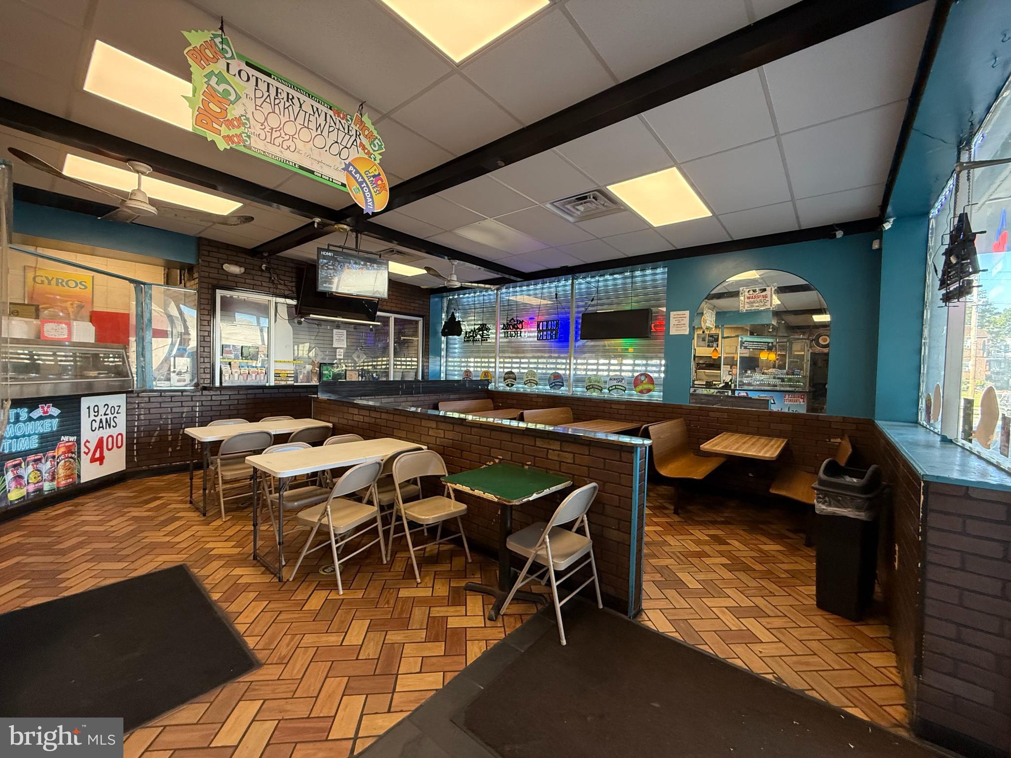 YEADON - Commercial Sale