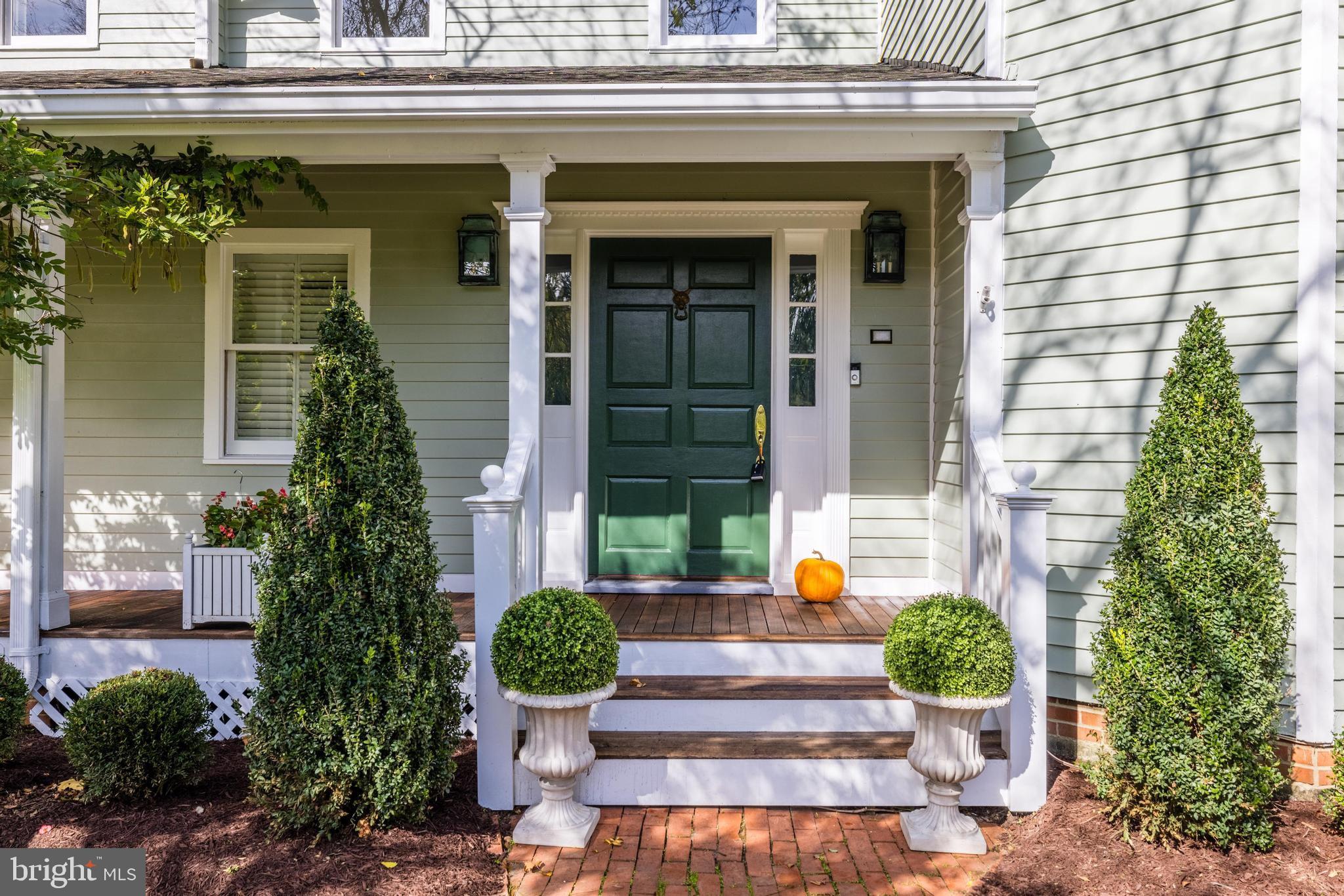 FORESTVILLE - Residential