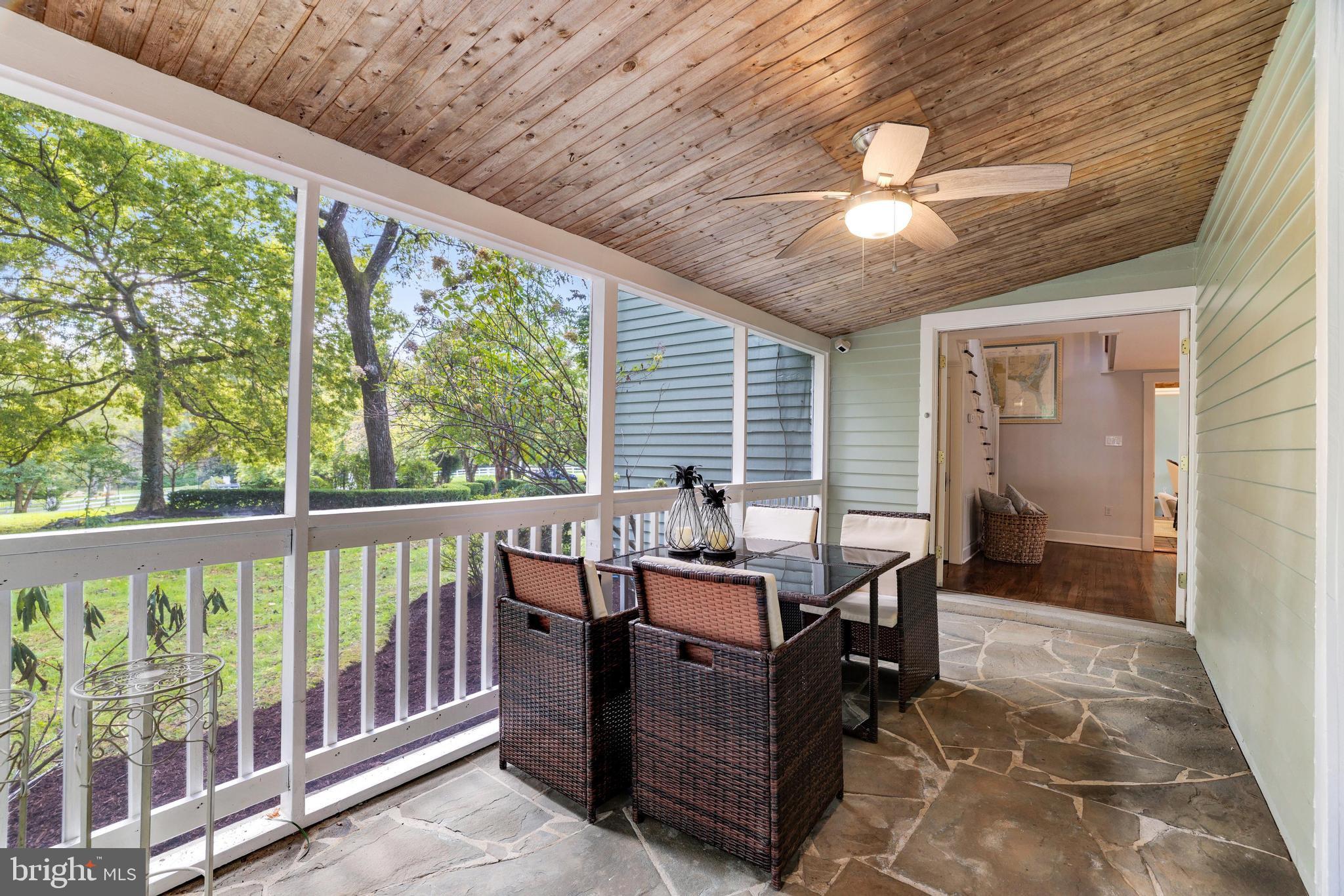 FORESTVILLE - Residential