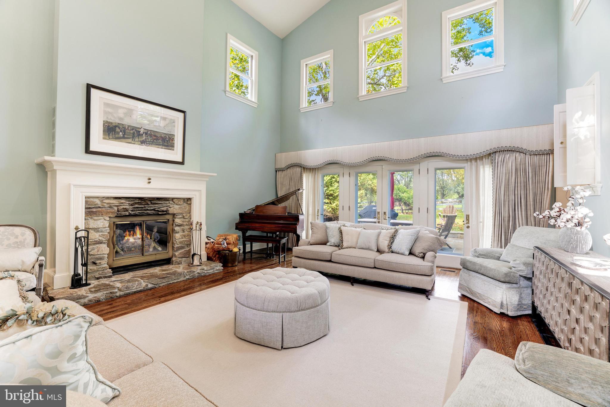 FORESTVILLE - Residential