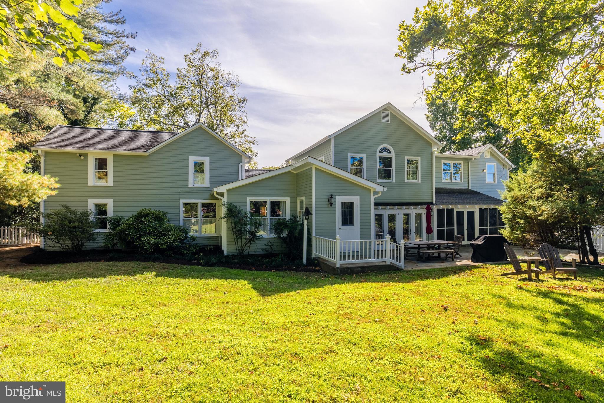 FORESTVILLE - Residential