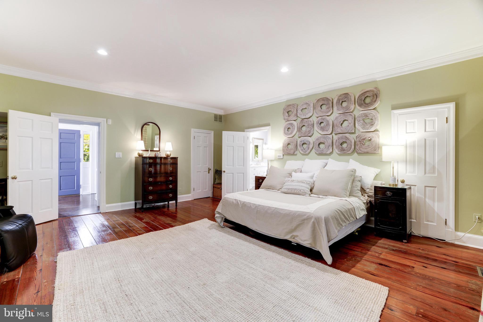 FORESTVILLE - Residential