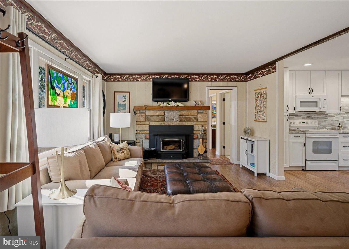 TOWAMENSING TRAILS - Residential