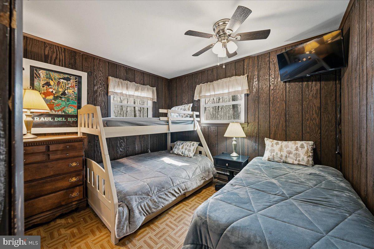 TOWAMENSING TRAILS - Residential