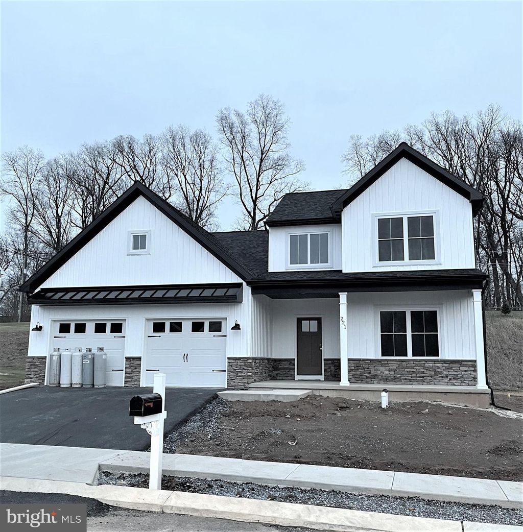Photo of 221 PEBBLE DR, ELIZABETHTOWN, PA 17022 (MLS # PALA2025274)