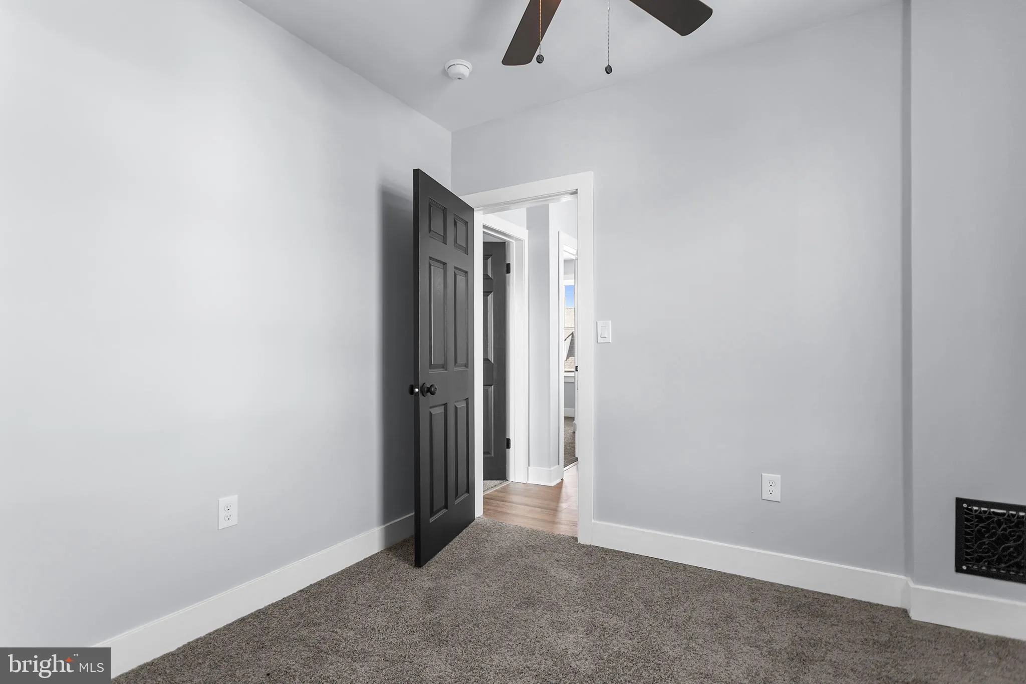 Marcus Hook, Pennsylvania 19061, United States, 3 Bedrooms Bedrooms, ,1 BathroomBathrooms,Residential,Contingent,122260