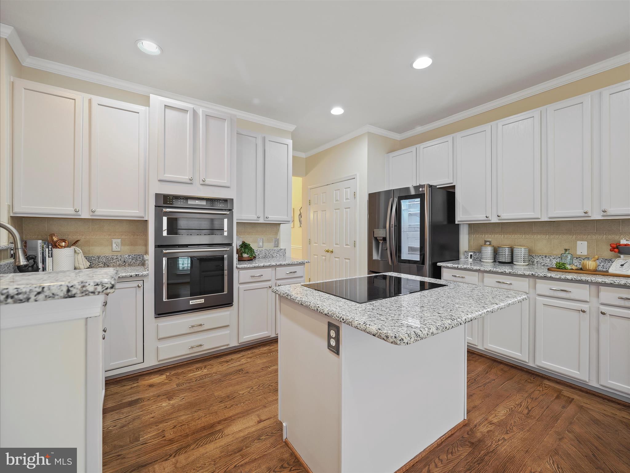 HUNTFIELD - Residential