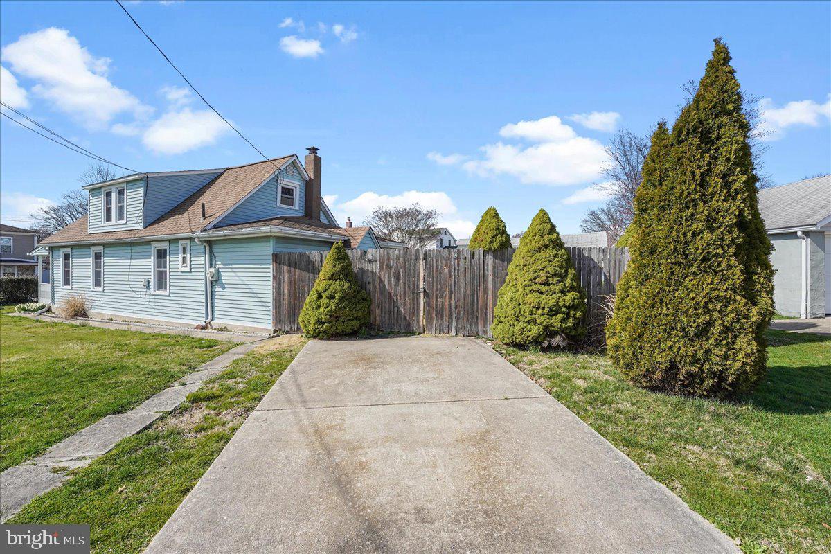 MILMONT PARK - Residential