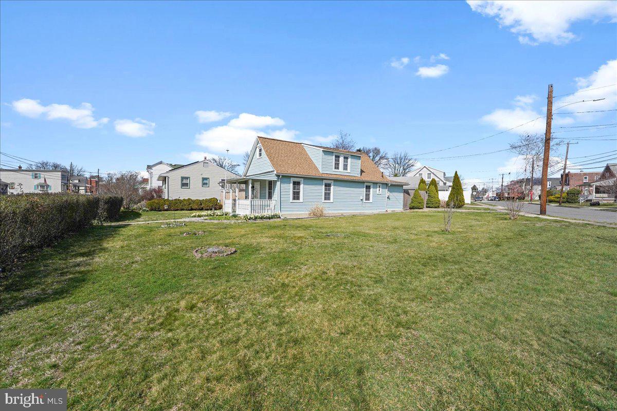 MILMONT PARK - Residential
