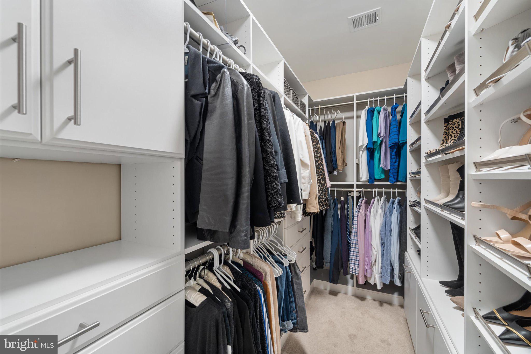 RESERVE AT OAKVIEW - Residential