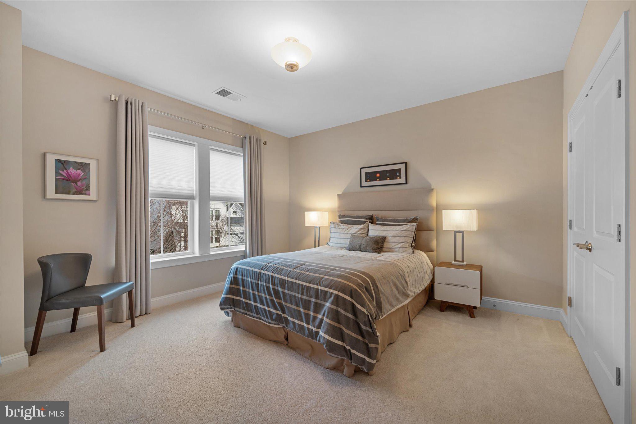 RESERVE AT OAKVIEW - Residential