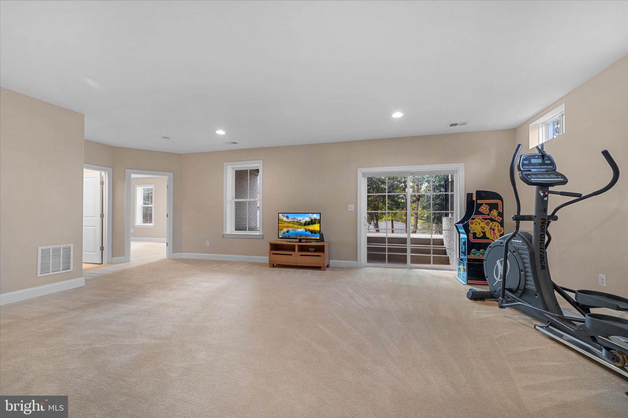 RESERVE AT OAKVIEW - Residential