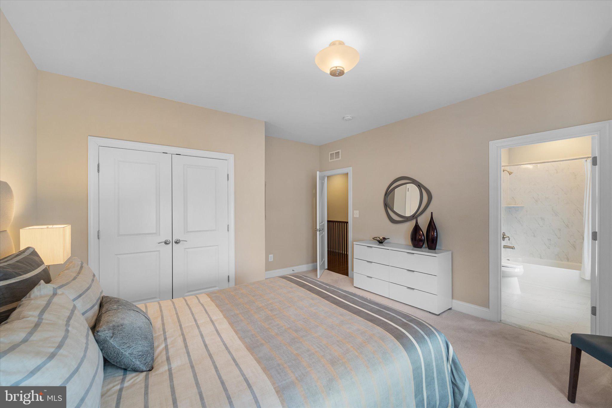 RESERVE AT OAKVIEW - Residential