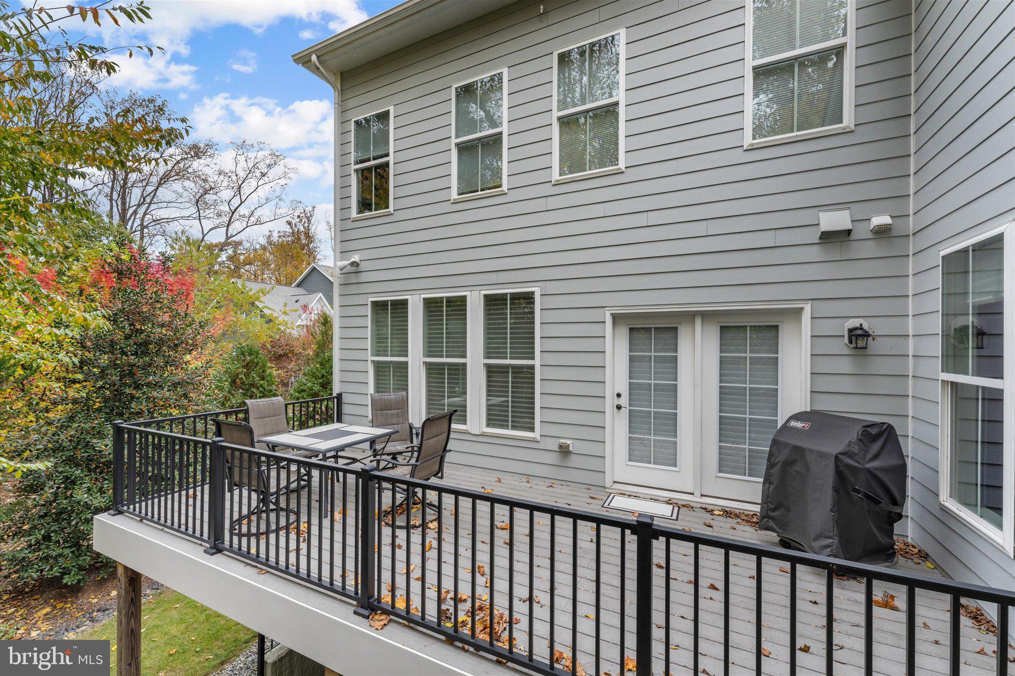 RESERVE AT OAKVIEW - Residential